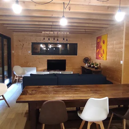 Chalet Moderne Pour 14 Pers Avec Parking Prive - Fr-1-814-121 *